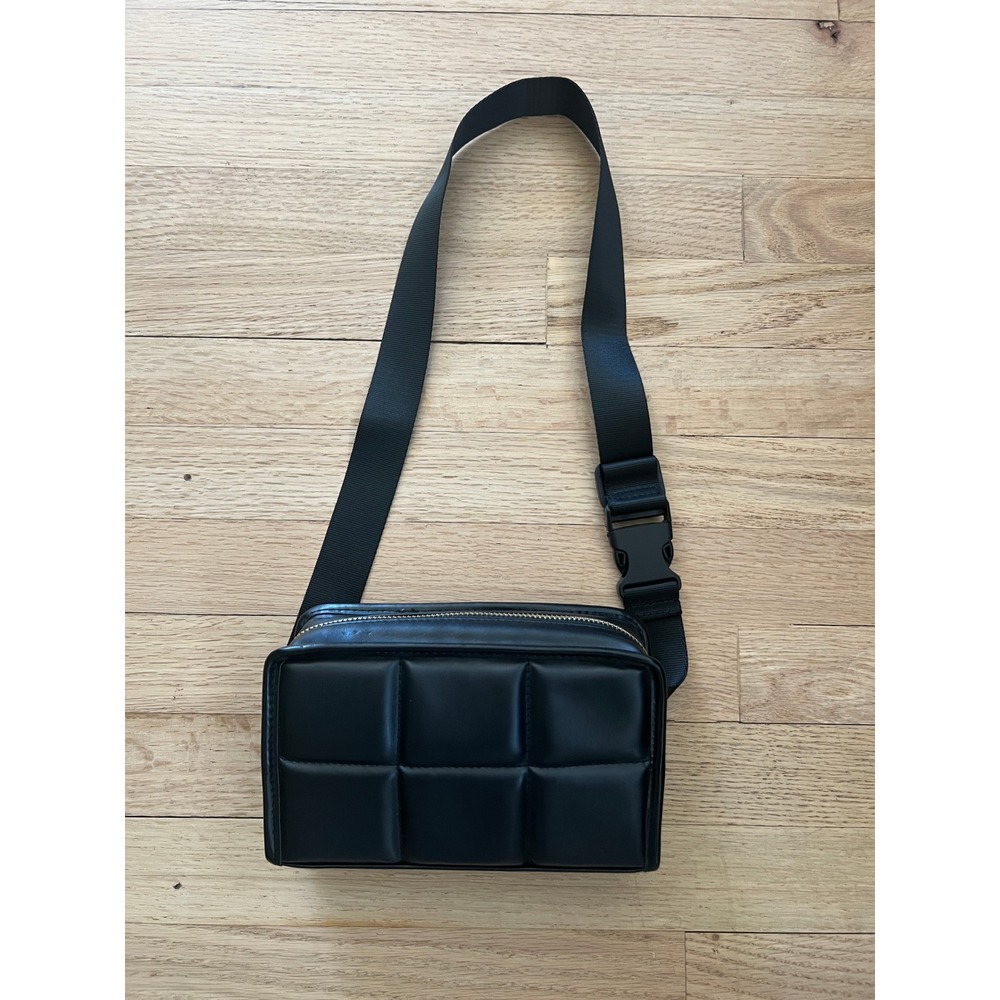 Amanda Uprichard Belt Bag Women OS Black NWOT